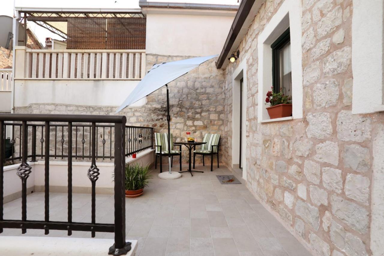 Studio Apartman Mihaella Kaštela Extérieur photo