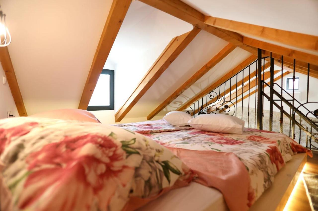 Studio Apartman Mihaella Kaštela Extérieur photo